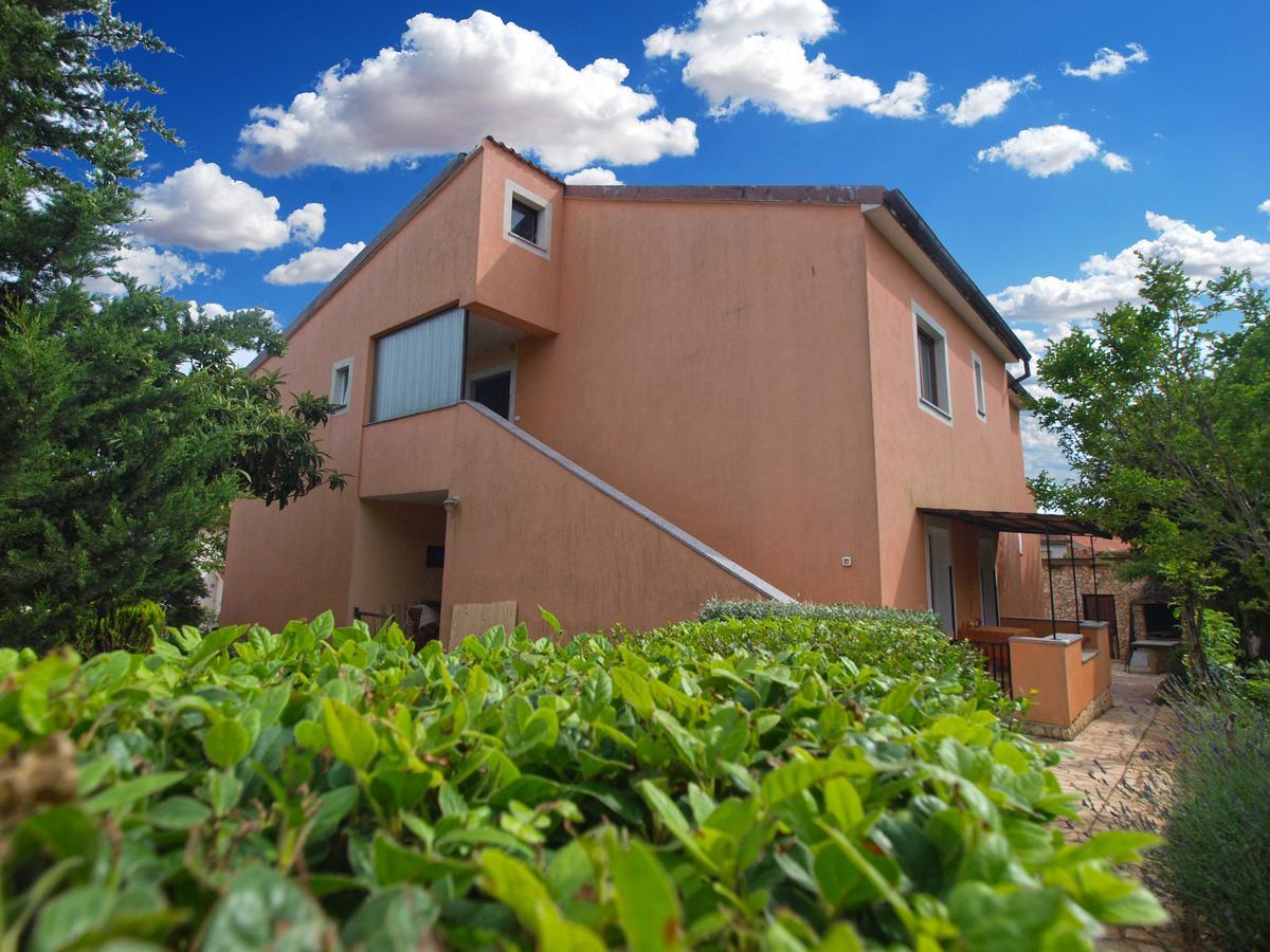 Apartments Davor 1676 班约勒 外观 照片