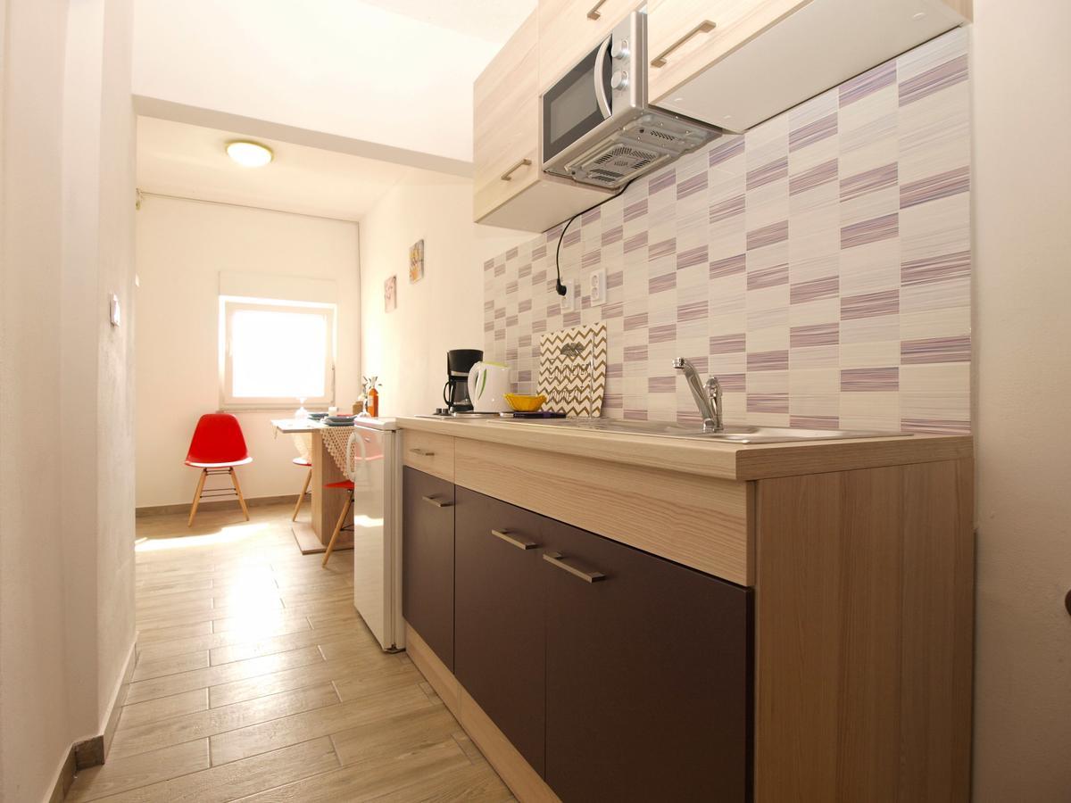 Apartments Davor 1676 班约勒 外观 照片