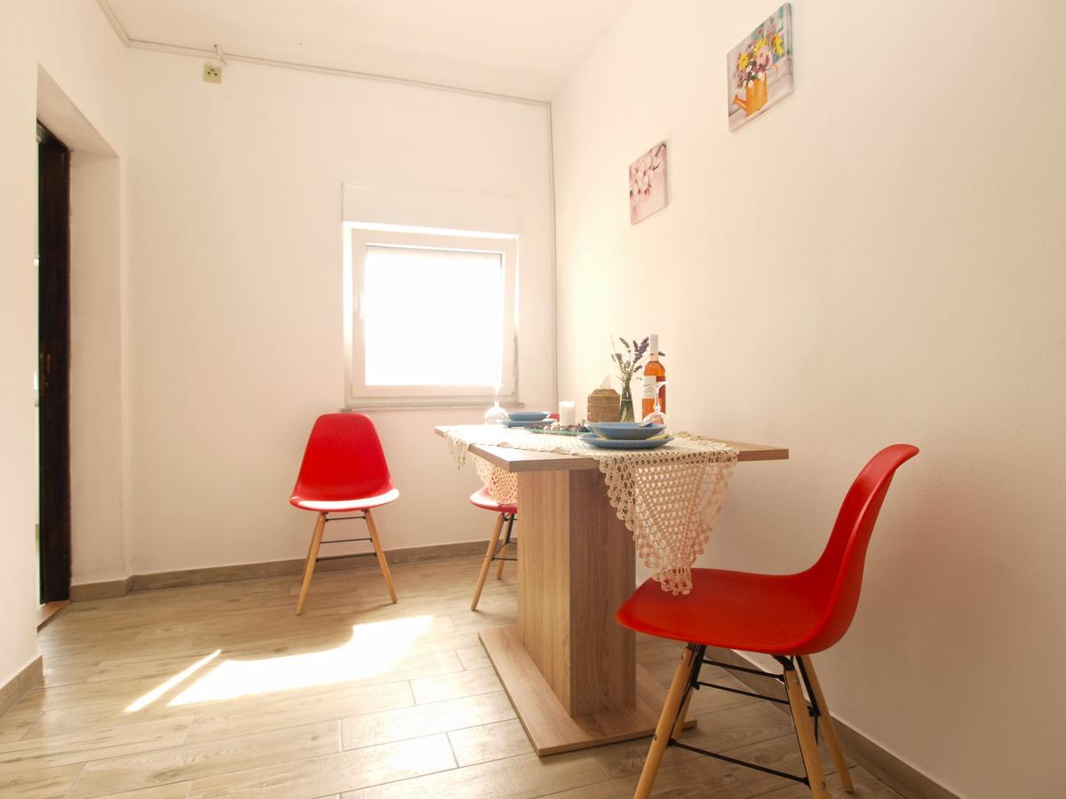 Apartments Davor 1676 班约勒 外观 照片